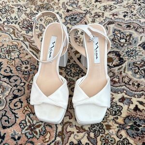 Nina Ivory Knotted Square-Toe Block Heel Sandals - Nina